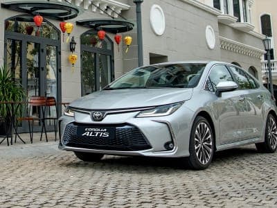 Toyota Corolla Altis 1.8HEV 2026